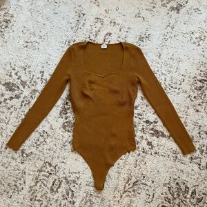 Abercrombie & Fitch Long-Sleeve Squareneck Sweater Bodysuit